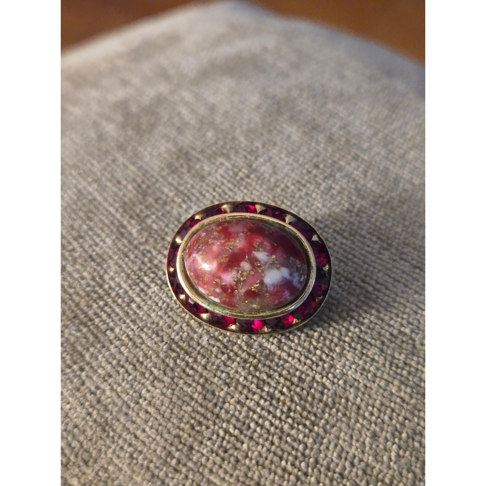 Coro Red Gold Speckled Cabachon Broach With Red Rhinestone or Garnets Vintage